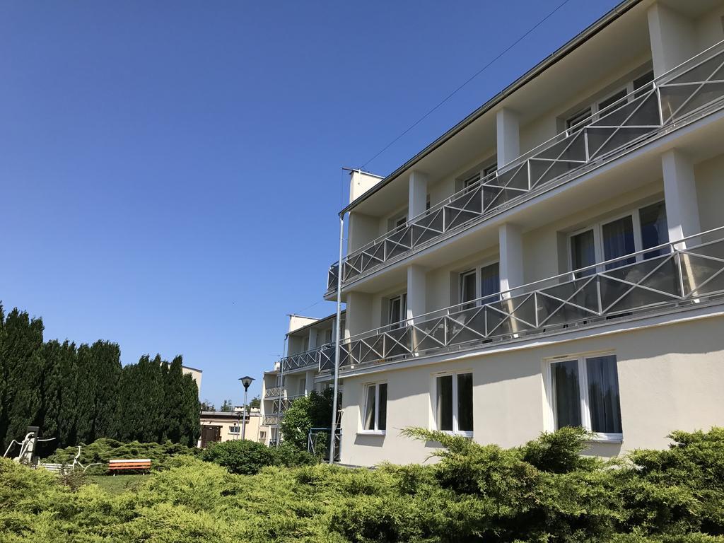 Hotel *** Nat 3*